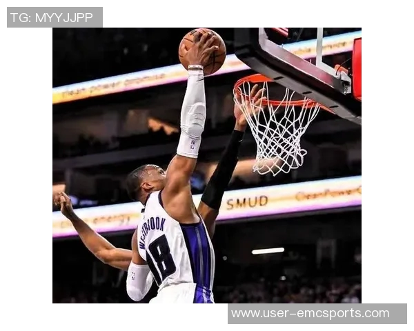 威少生涯第204次三双创佳绩360万无保障底薪下场均1575三分命中率达432