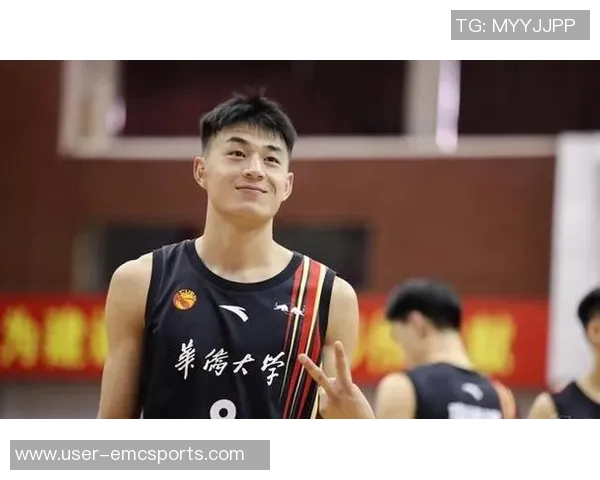 淡厚然替补出场10分钟表现亮眼NCAA常规赛中3投2中贡献4分继续加油