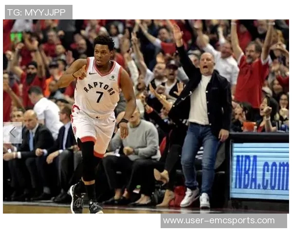 卡梅隆托马斯复出首节表现抢眼4投3中砍下9分并贡献1助攻